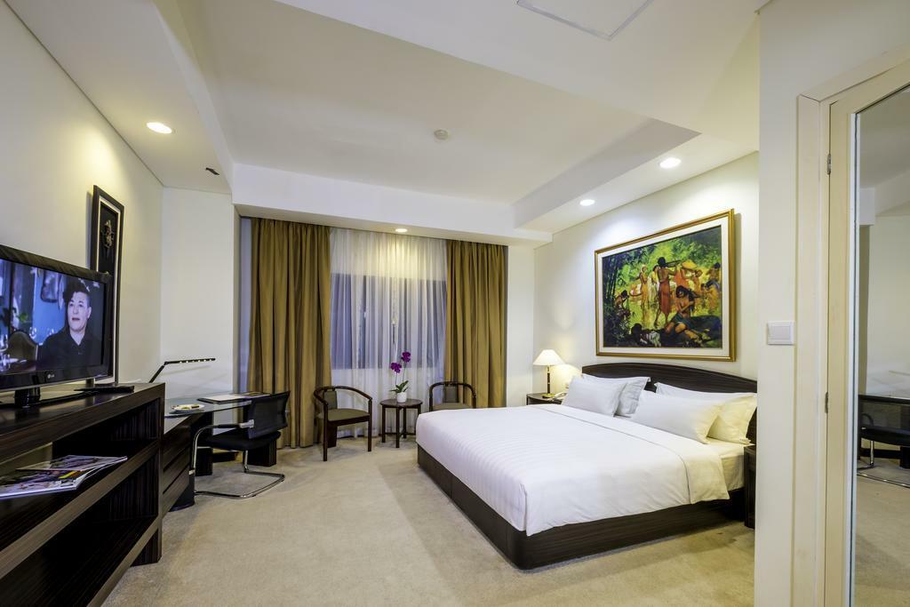 Sintesa Peninsula Hotel Palembang Exterior foto